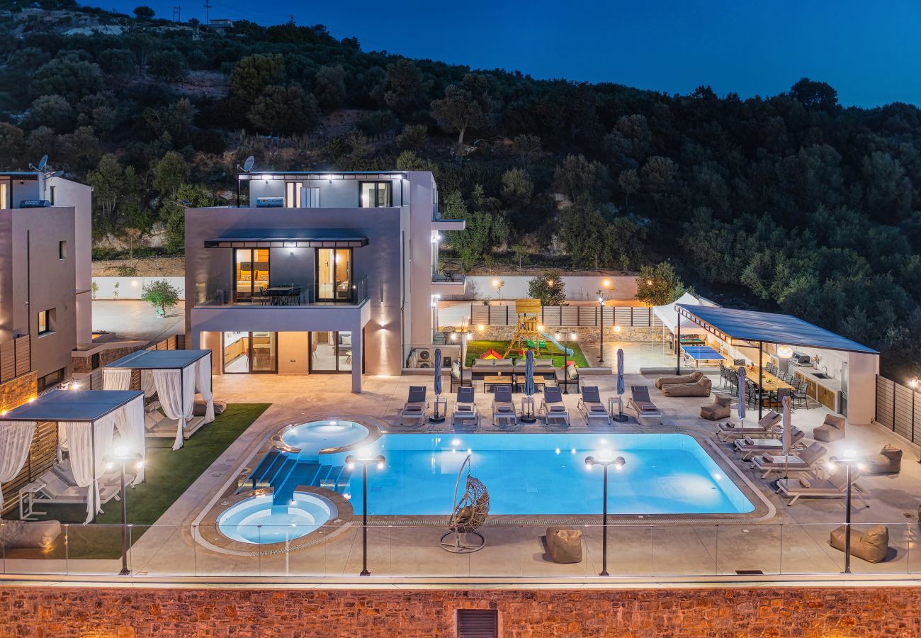 Villa à Panormo - Luxurious Villa Mare - With 150m² pool