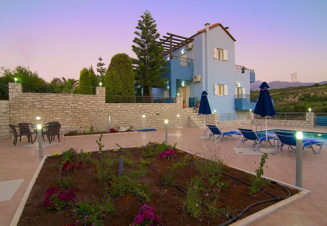 Villa à Perama - Blue Villa 2 - With Private Pool Villa à Perama - Blue Villa 2 - With Private Pool
