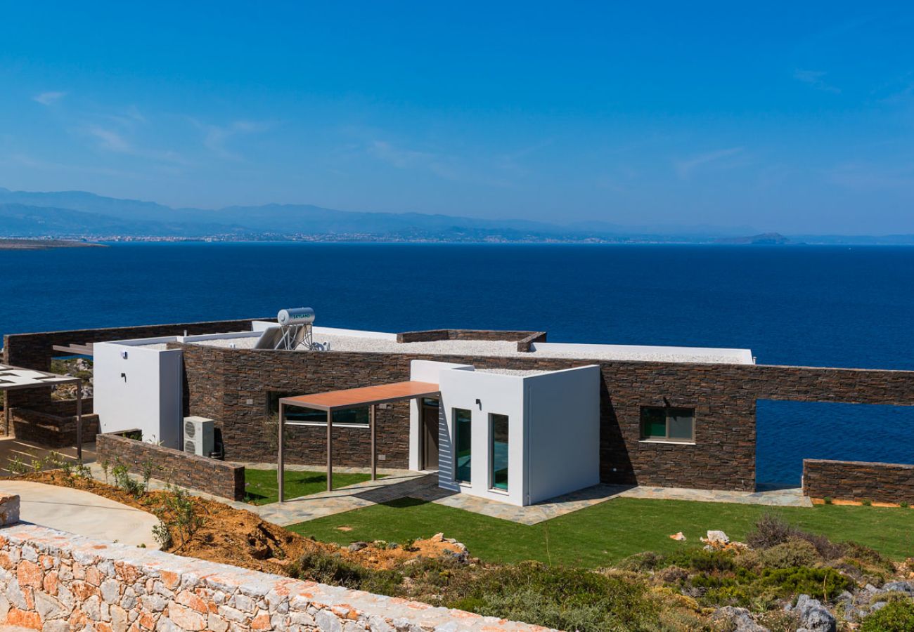 Villa à Stavros - Luxurious Villa Kyma - With Private Heated Pool 