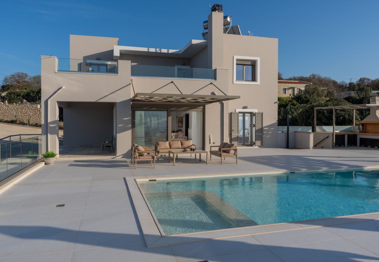 Villa à Prines - Villa Atyfia - With Private Pool