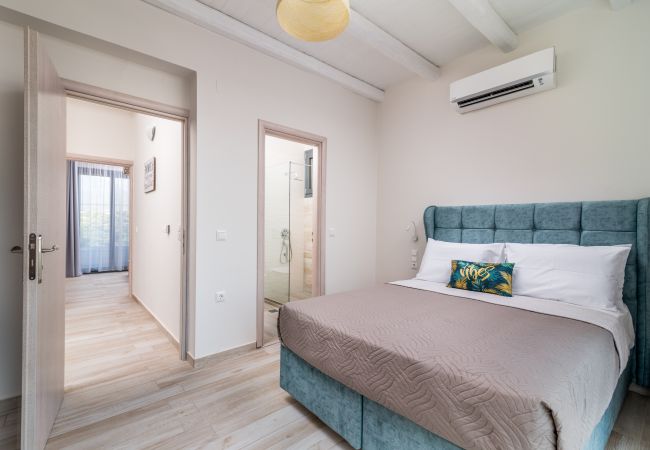 Villa à Kokkinos Pirgos - ELMARA Luxury Villa 2 - Next to the Beach Villa à Kokkinos Pirgos - ELMARA Luxury Villa 2 - Next to the Beach
