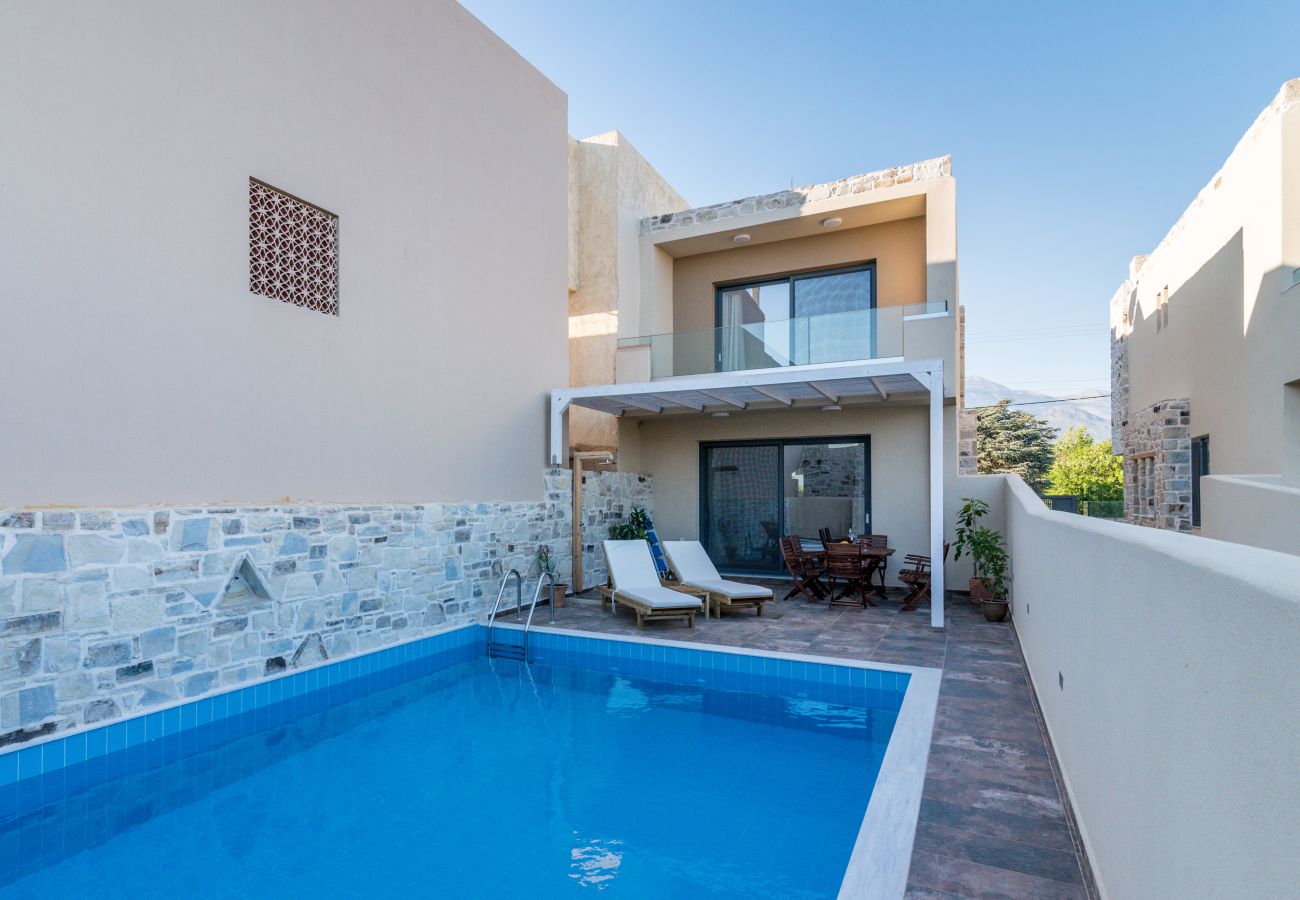 Villa à Kokkinos Pirgos - ELMARA Luxury Villa 2 - Next to the Beach