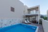 Villa à Kokkinos Pirgos - ELMARA Luxury Villa 2 - Next to the Beach Villa à Kokkinos Pirgos - ELMARA Luxury Villa 2 - Next to the Beach