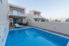 Villa à Kokkinos Pirgos - ELMARA Luxury Villa 2 - Next to the Beach Villa à Kokkinos Pirgos - ELMARA Luxury Villa 2 - Next to the Beach