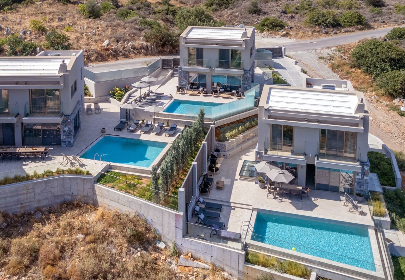 Villa à Atsipopoulo - Villa Skyfall - With 12 Bedrooms