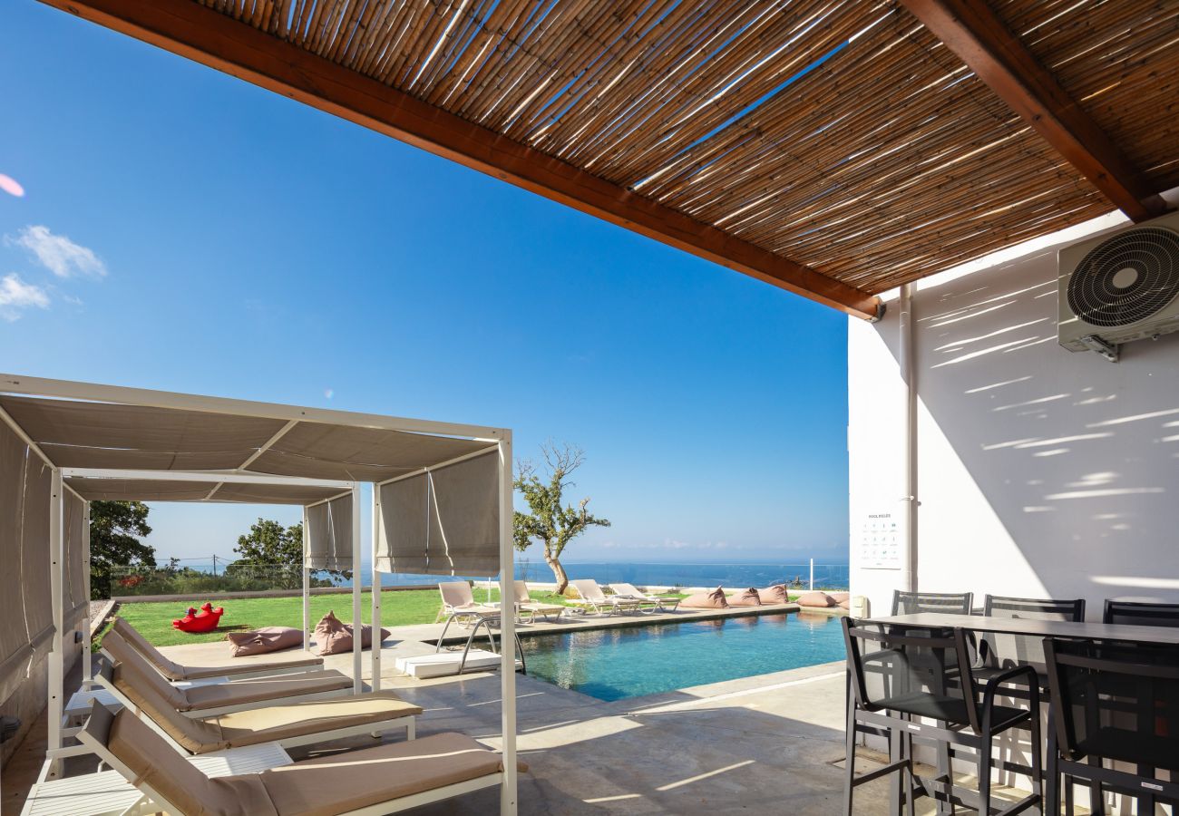 Villa à Gallos - O2 Villa | With Private Heated Pool