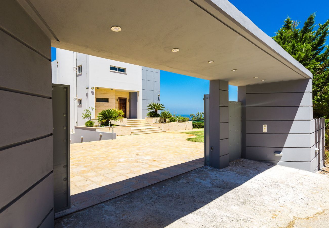 Villa à Gallos - O2 Villa | With Private Heated Pool