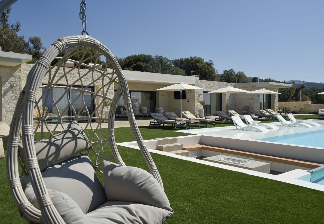 Villa à Choumeri - Elira Luxury Villa - With Private Pool