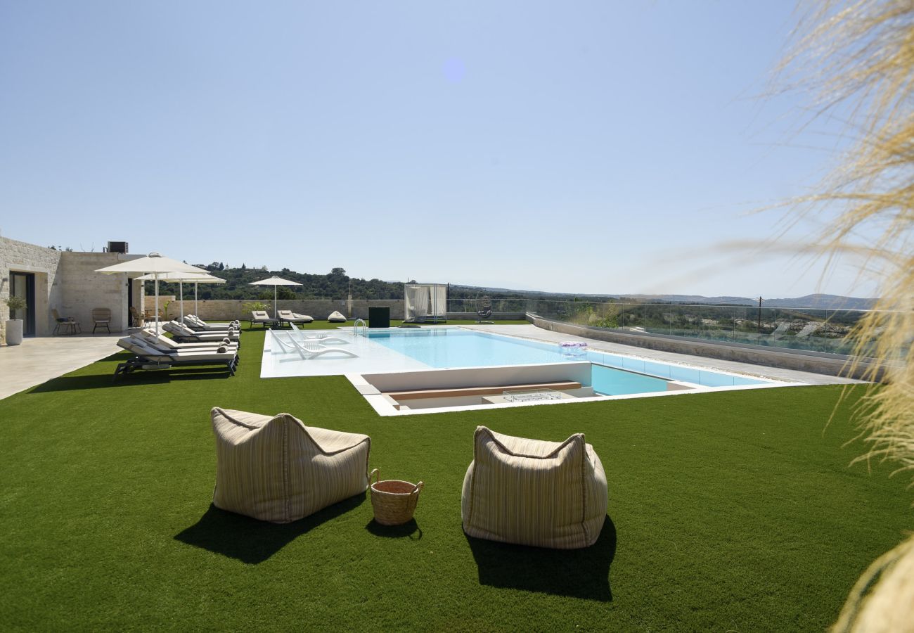 Villa à Choumeri - Elira Luxury Villa - With Private Pool