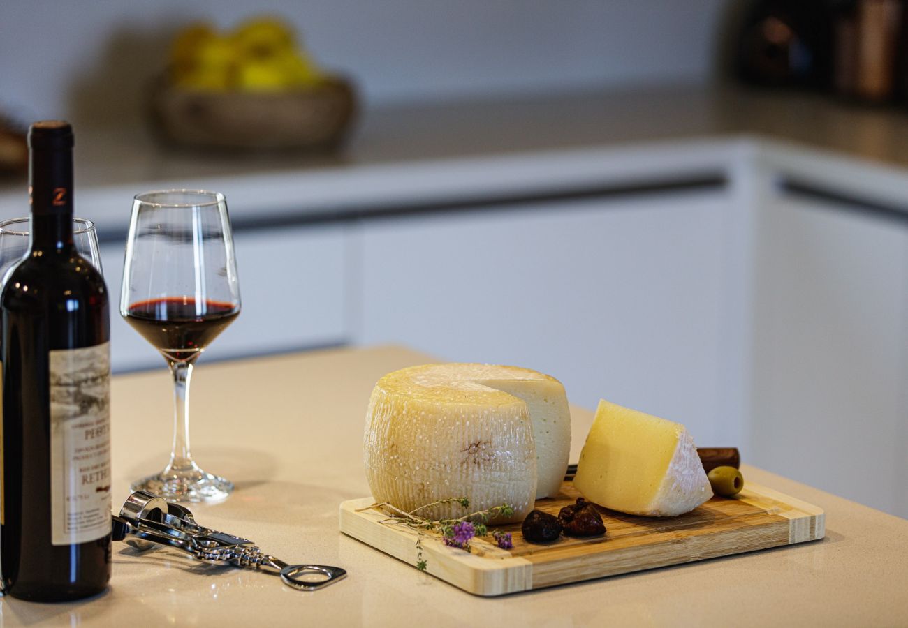 Villa à Maroulas - Luxurious Villa Rizes - with Private Pool