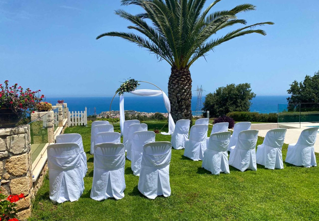 Villa à Tria Monastiria - Villa Heora