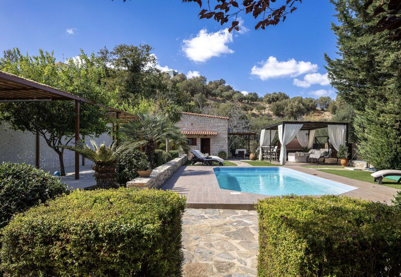 Villa à Xiron Chorion - Maratho Villa - with Private Pool