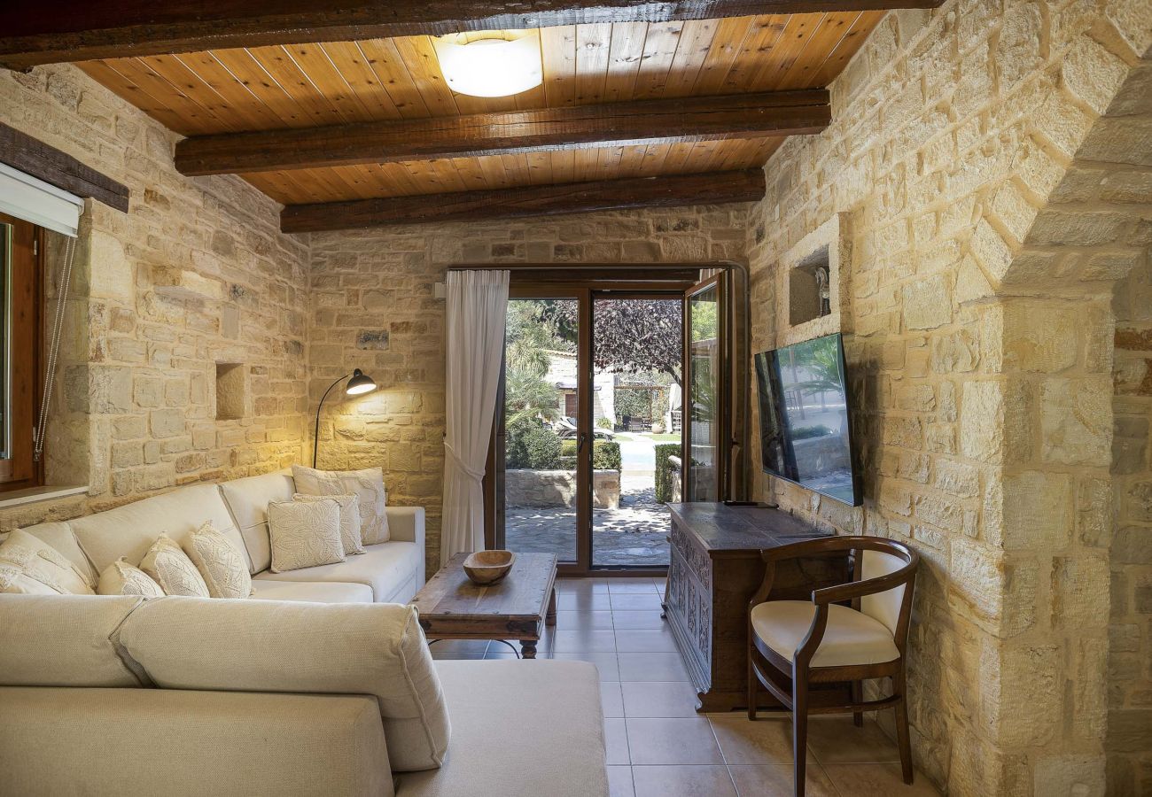 Villa à Xiron Chorion - Maratho Villa - with Private Pool