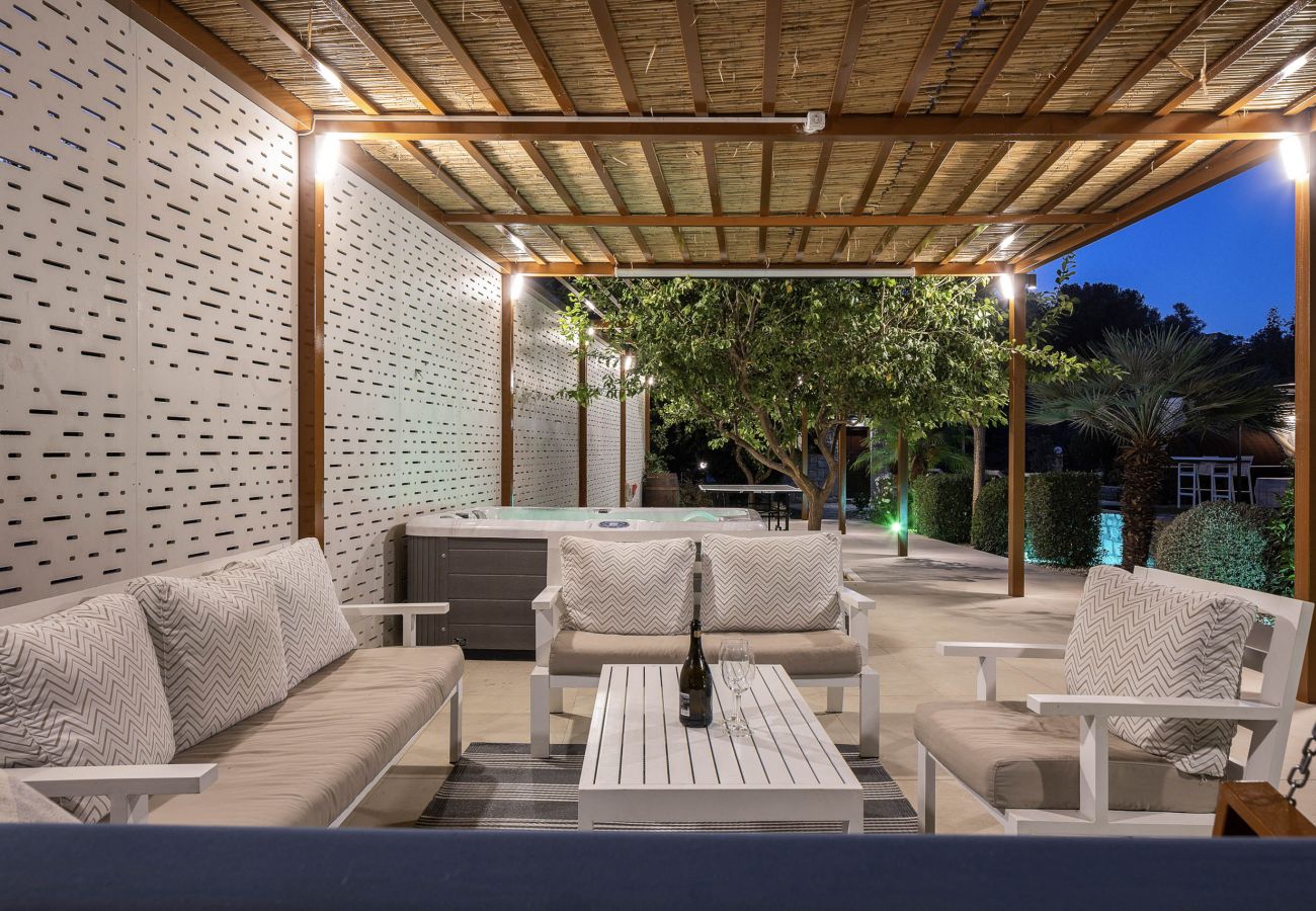 Villa à Xiron Chorion - Maratho Villa - with Private Pool