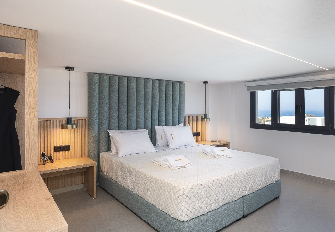 Villa à Panormo - Villa Selene – Luxury Sea View Villa
