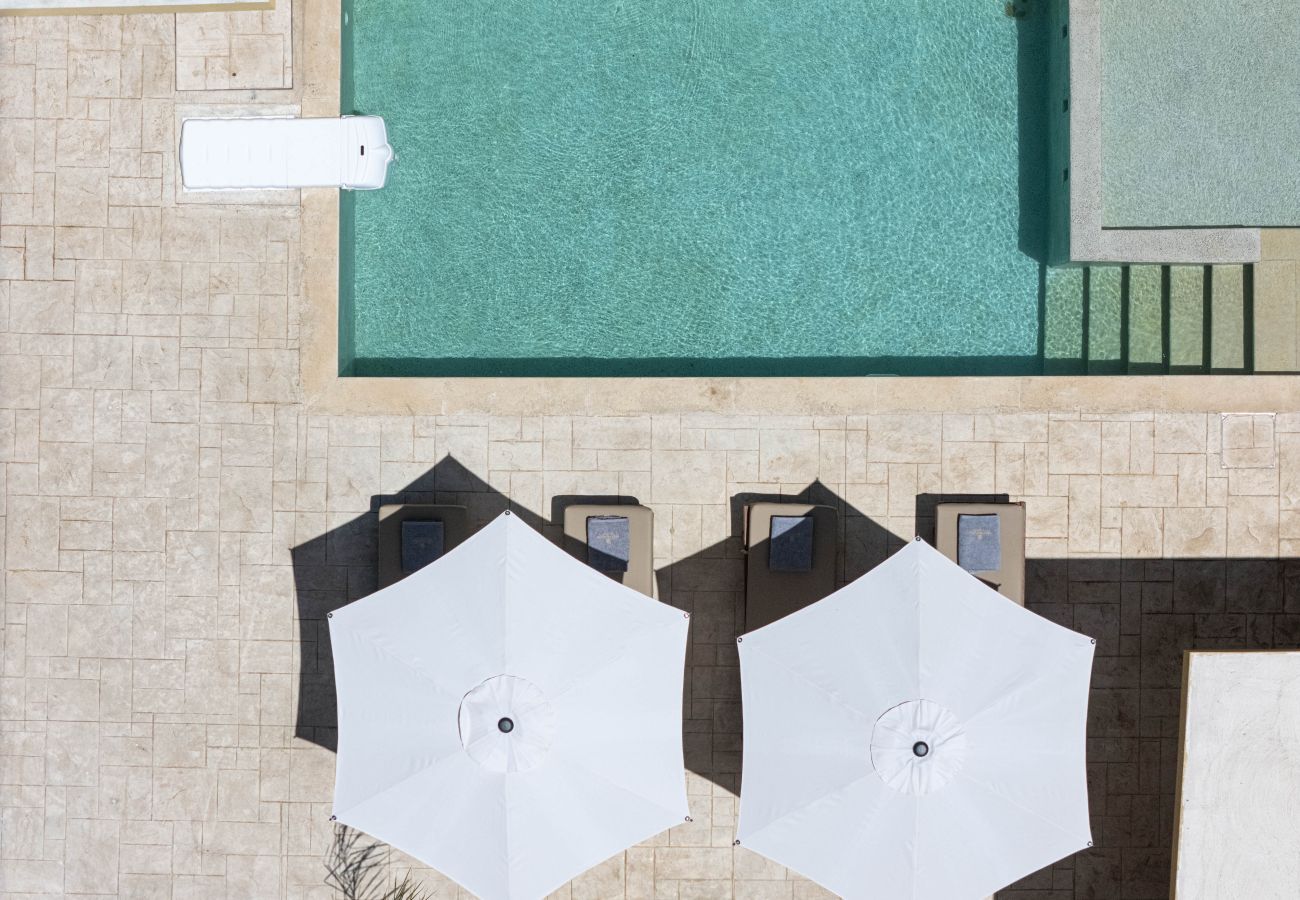Villa à Saitoures - Villa Methorion Manor - With Private Pool