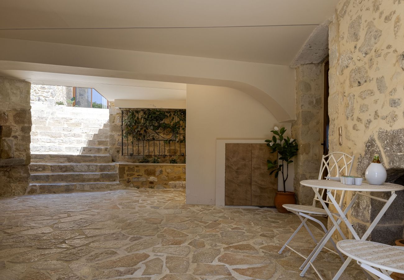Villa à Saitoures - Villa Methorion Manor - With Private Pool