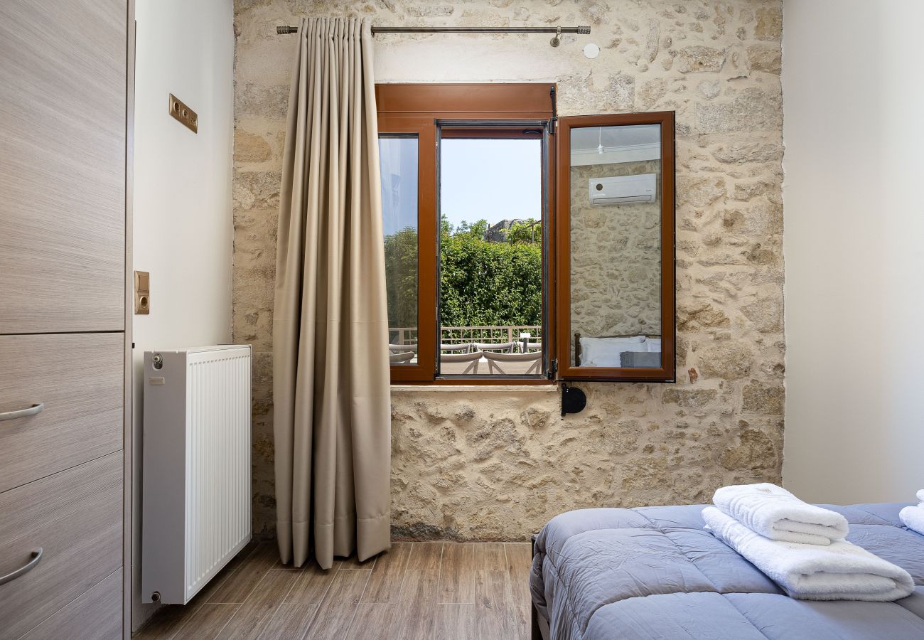Villa à Saitoures - Villa Methorion Manor - With Private Pool