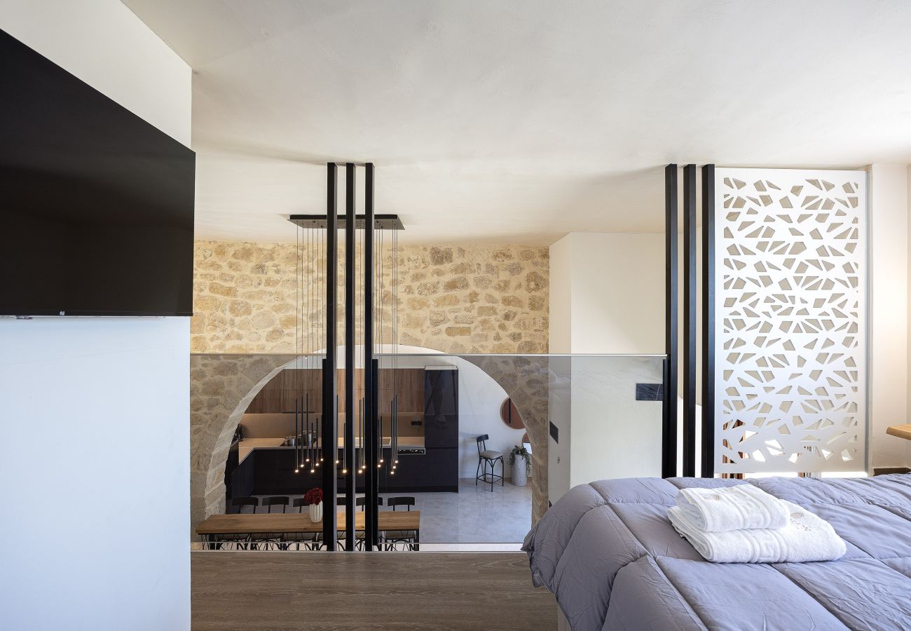 Villa à Saitoures - Villa Methorion Manor - With Private Pool