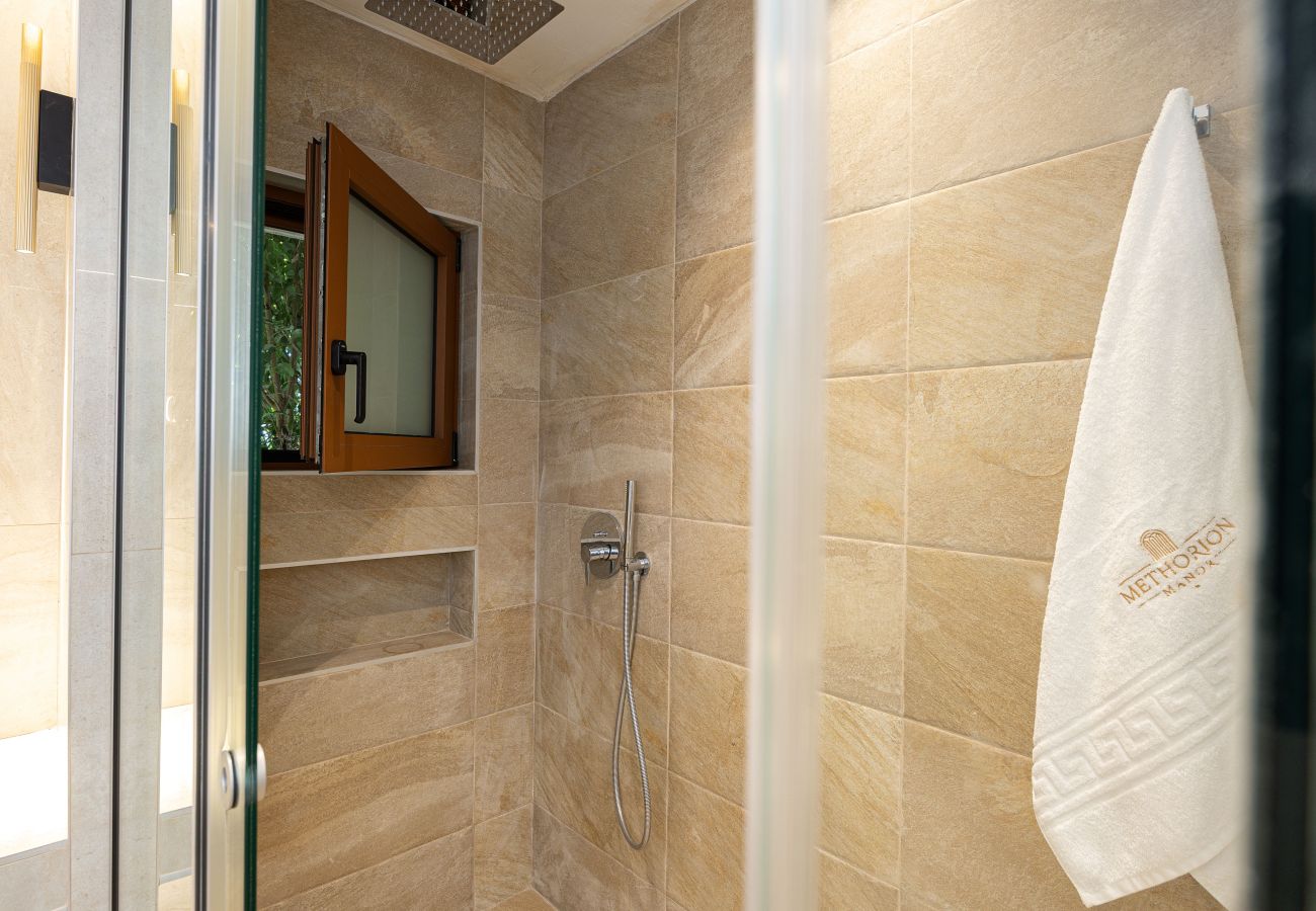 Villa à Saitoures - Villa Methorion Manor - With Private Pool