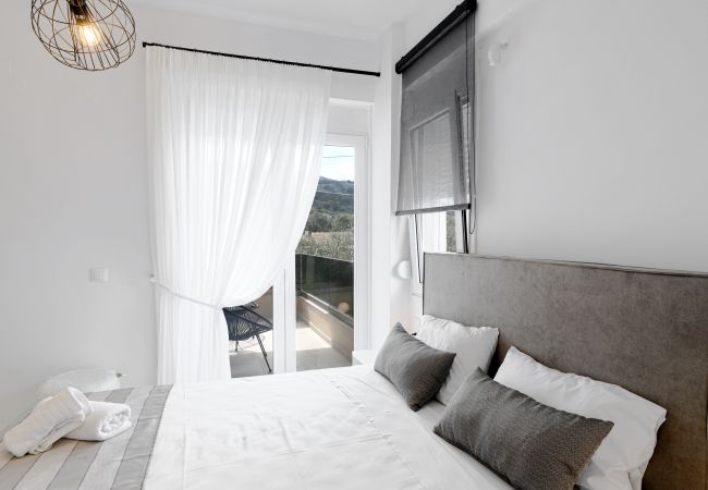 Villa in Rethymno - Luxury Villa Oasis, 11 bedrooms, Private Heated Pool & Jacuzzi Villa in Rethymno - Luxury Villa Oasis, 11 bedrooms, Private Heated Pool & Jacuzzi