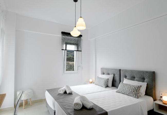 Villa in Rethymno - Luxury Villa Oasis, 11 bedrooms, Private Heated Pool & Jacuzzi Villa in Rethymno - Luxury Villa Oasis, 11 bedrooms, Private Heated Pool & Jacuzzi