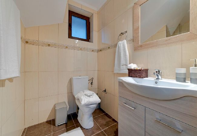 Villa in Zoniana - Villa Orestis - Faraggi Villas  Villa in Zoniana - Villa Orestis - Faraggi Villas