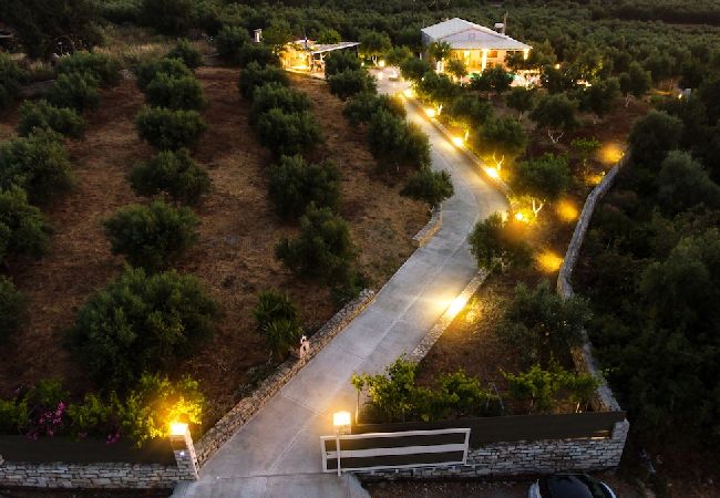 Villa in Rethymno - Villa Avra - With Private Pool Villa in Rethymno - Villa Avra - With Private Pool
