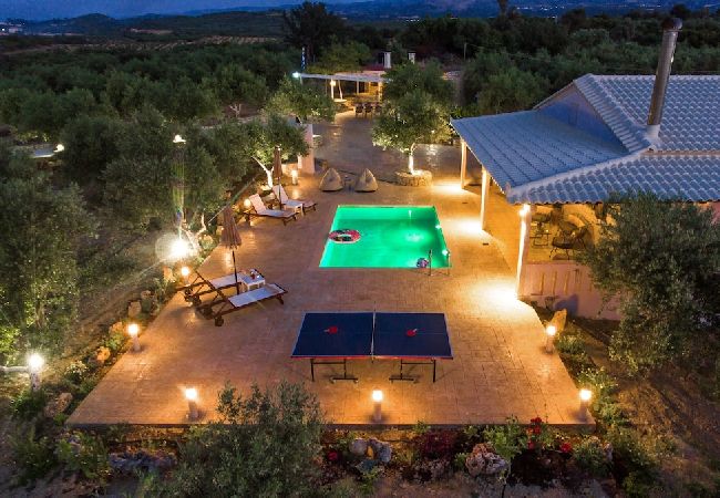 Villa in Rethymno - Villa Avra - With Private Pool Villa in Rethymno - Villa Avra - With Private Pool