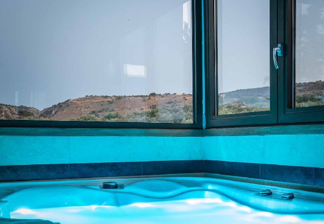 Villa in Gerani - Villa Staras -  Private Heated Pool Near The Beach  Villa in Gerani - Villa Staras -  Private Heated Pool Near The Beach