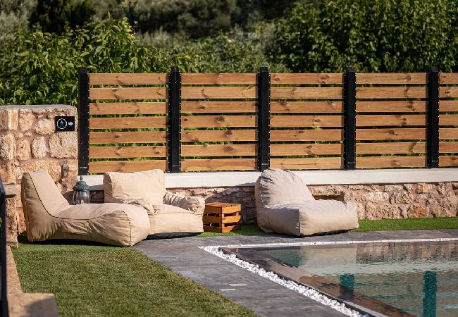 Villa in Gerani - Villa Staras -  Private Heated Pool Near The Beach  Villa in Gerani - Villa Staras -  Private Heated Pool Near The Beach