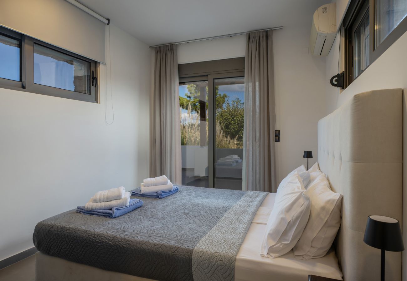 Villa in Tria Monastiria - Villa Sfedami - Pool with Children Safety Fence