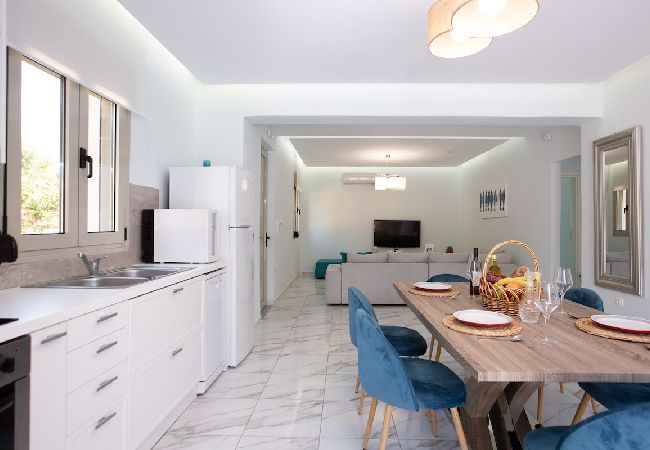 Villa in Rethymno - Villa Vera - With Private Pool & Jacuzzi  Villa in Rethymno - Villa Vera - With Private Pool & Jacuzzi