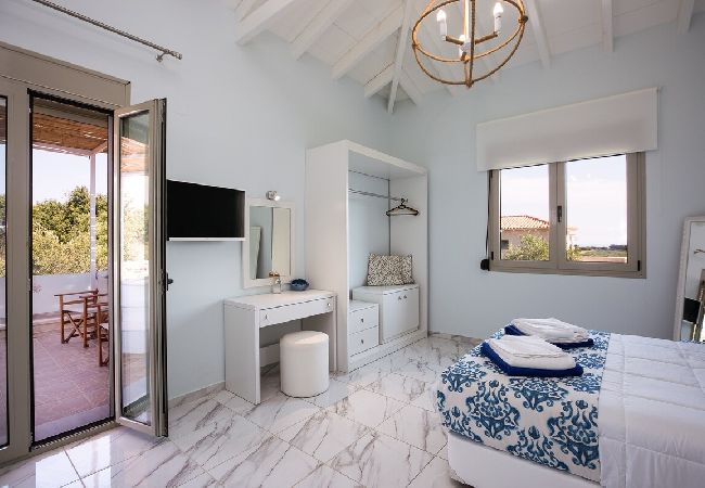 Villa in Rethymno - Villa Vera - With Private Pool & Jacuzzi  Villa in Rethymno - Villa Vera - With Private Pool & Jacuzzi
