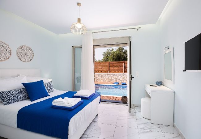 Villa in Rethymno - Villa Vera - With Private Pool & Jacuzzi  Villa in Rethymno - Villa Vera - With Private Pool & Jacuzzi