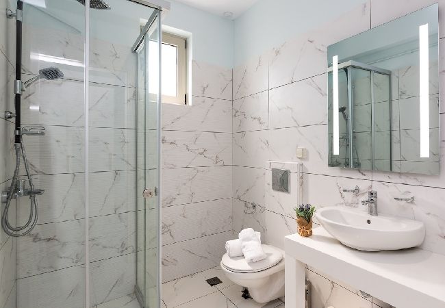 Villa in Rethymno - Villa Vera - With Private Pool & Jacuzzi  Villa in Rethymno - Villa Vera - With Private Pool & Jacuzzi