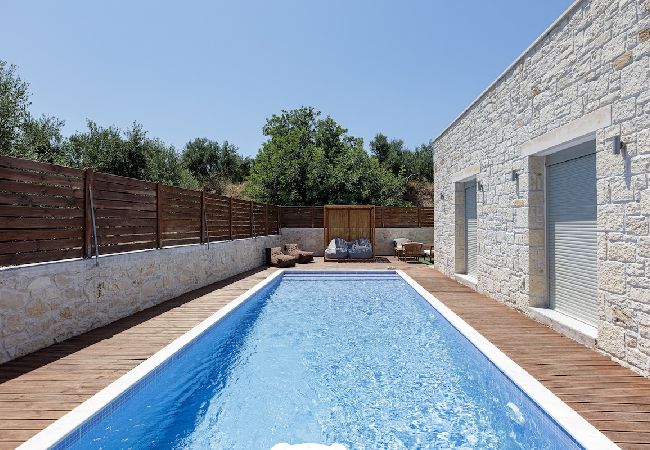 Villa in Rethymno - Villa Vera - With Private Pool & Jacuzzi  Villa in Rethymno - Villa Vera - With Private Pool & Jacuzzi