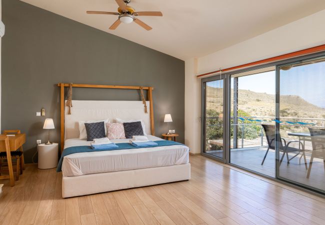 Villa in Gerani - Villa Serenity - With Private Heated Pool  Villa in Gerani - Villa Serenity - With Private Heated Pool