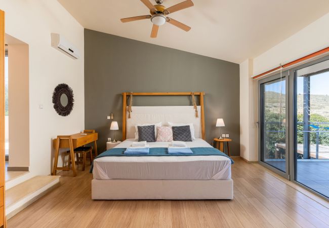 Villa in Gerani - Villa Serenity - With Private Heated Pool  Villa in Gerani - Villa Serenity - With Private Heated Pool
