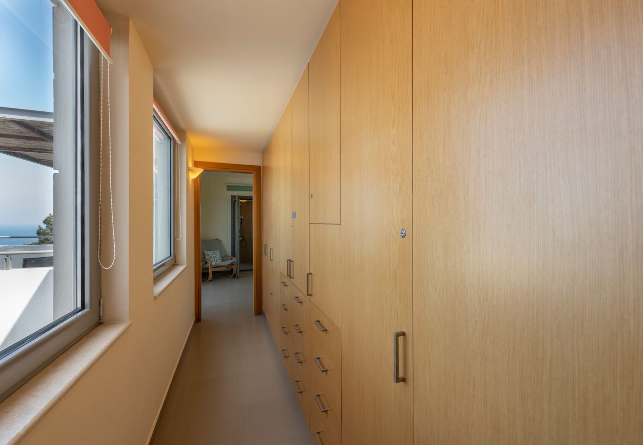 Ground Floor corridor to Bedroom no1 ( Double Bed ) 