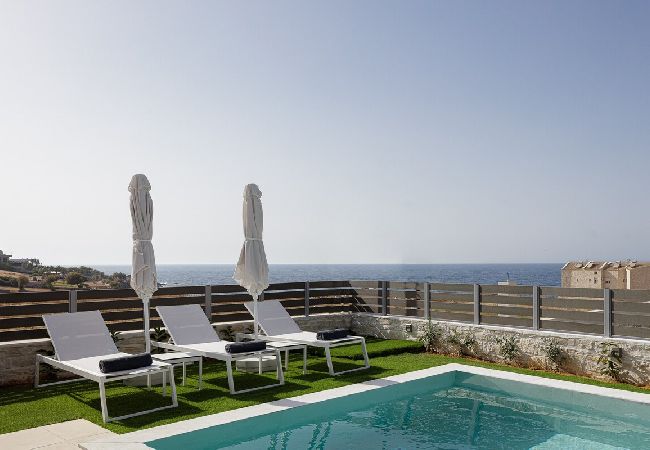 Villa in Panormos - Dodici Luxury Villa - With Private Heated Pool Villa in Panormos - Dodici Luxury Villa - With Private Heated Pool