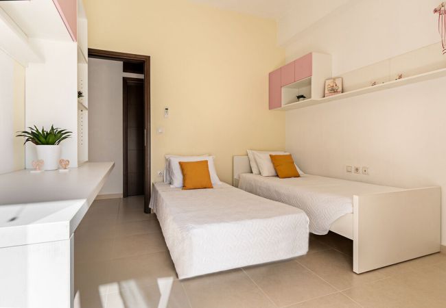 Villa in Gerani - Villa Ellovos - Private Pool  Near the Beach Villa in Gerani - Villa Ellovos - Private Pool  Near the Beach