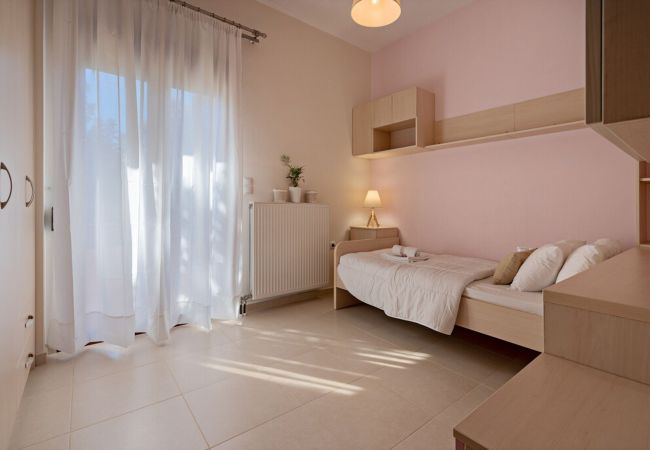 Villa in Gerani - Villa Ellovos - Private Pool  Near the Beach Villa in Gerani - Villa Ellovos - Private Pool  Near the Beach