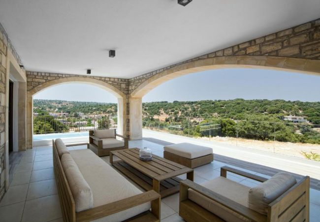 Villa in Eleftherna - GRAND RESORT VILLA - With Private Pool Villa in Eleftherna - GRAND RESORT VILLA - With Private Pool