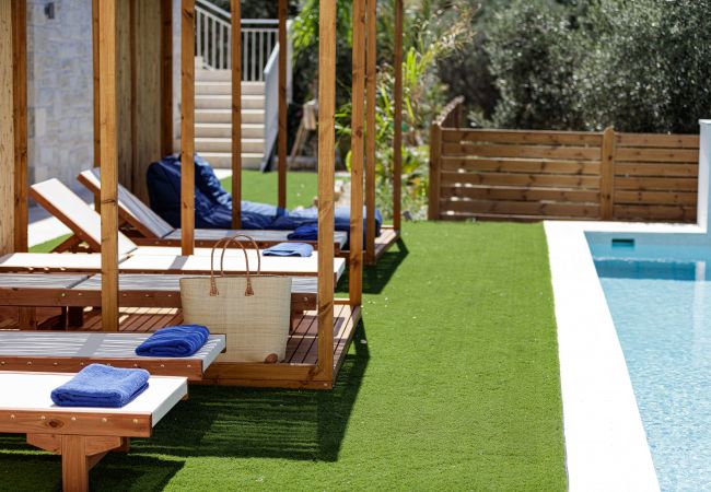 Villa in Pigi - Mandana Villa - With Private Pool & Jacuzzi Villa in Pigi - Mandana Villa - With Private Pool & Jacuzzi