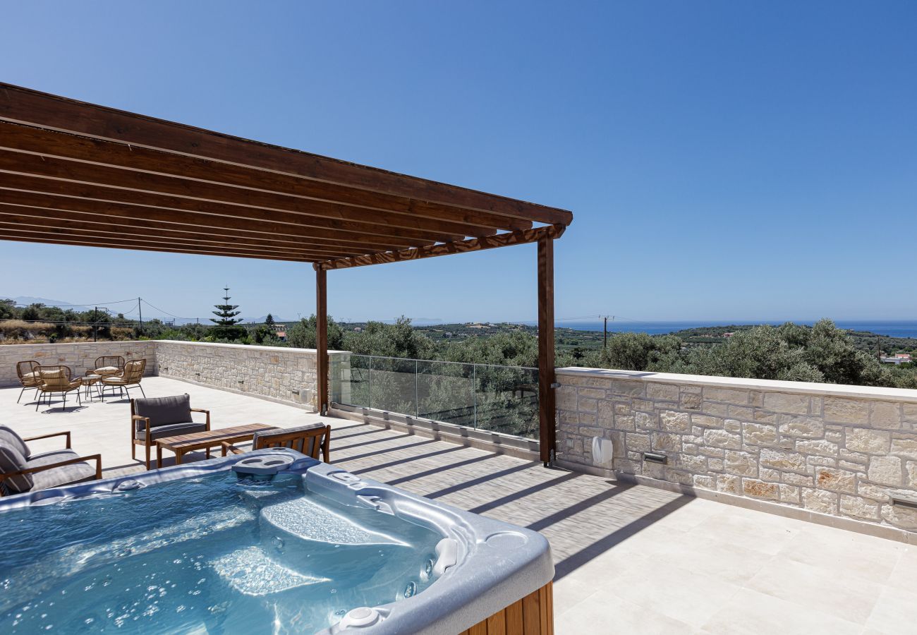 Villa in Pigi - Mandana Villa - With Private Pool & Jacuzzi