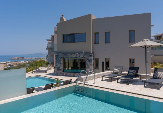 Villa in Atsipopoulo - Luxury Villa AQUA With 2 Private Pools Villa in Atsipopoulo - Luxury Villa AQUA With 2 Private Pools