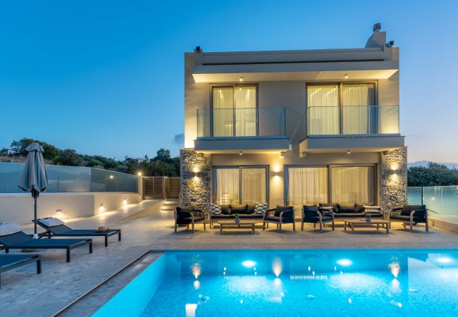 Villa in Atsipopoulo - Luxury Villa AQUA With 2 Private Pools Villa in Atsipopoulo - Luxury Villa AQUA With 2 Private Pools