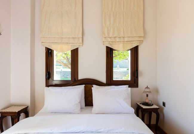 Villa in Tria Monastiria - Luxury Villa Natura - With Private Heated Pool Villa in Tria Monastiria - Luxury Villa Natura - With Private Heated Pool