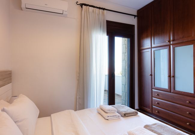 Villa in Tria Monastiria - Luxury Villa Natura - With Private Heated Pool Villa in Tria Monastiria - Luxury Villa Natura - With Private Heated Pool
